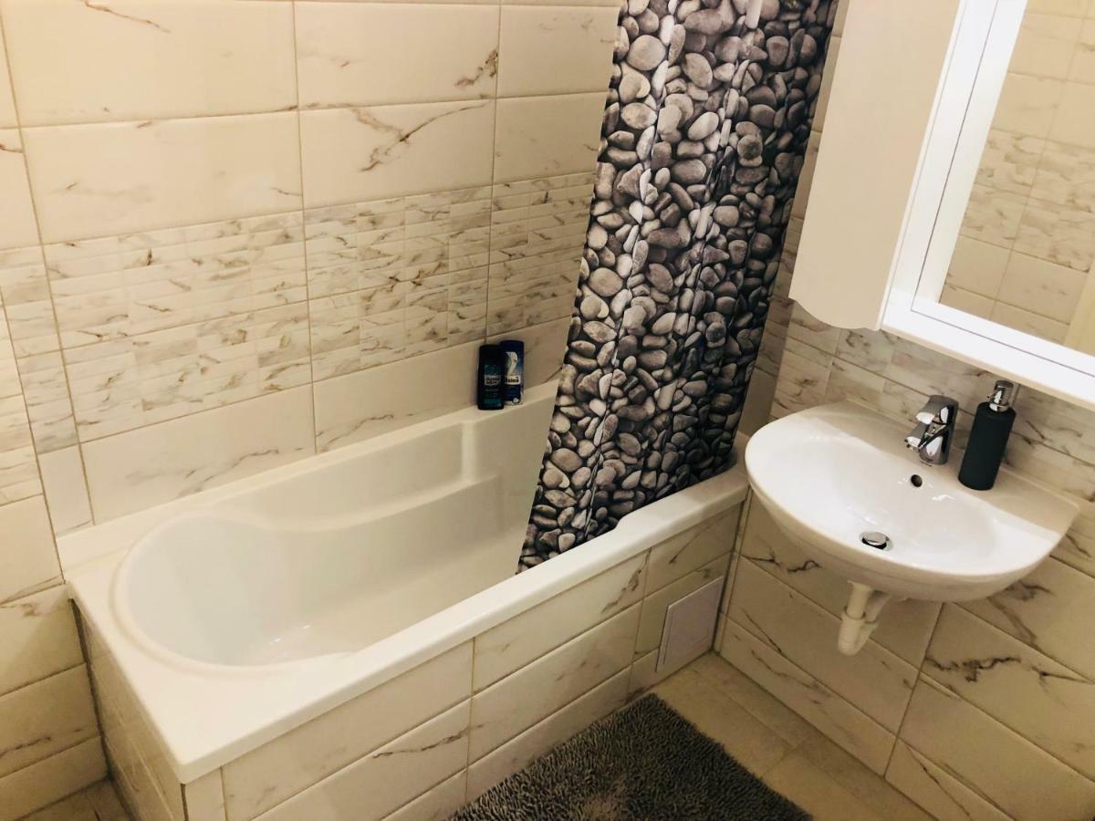 Eme Apartments Braşov Eksteriør billede