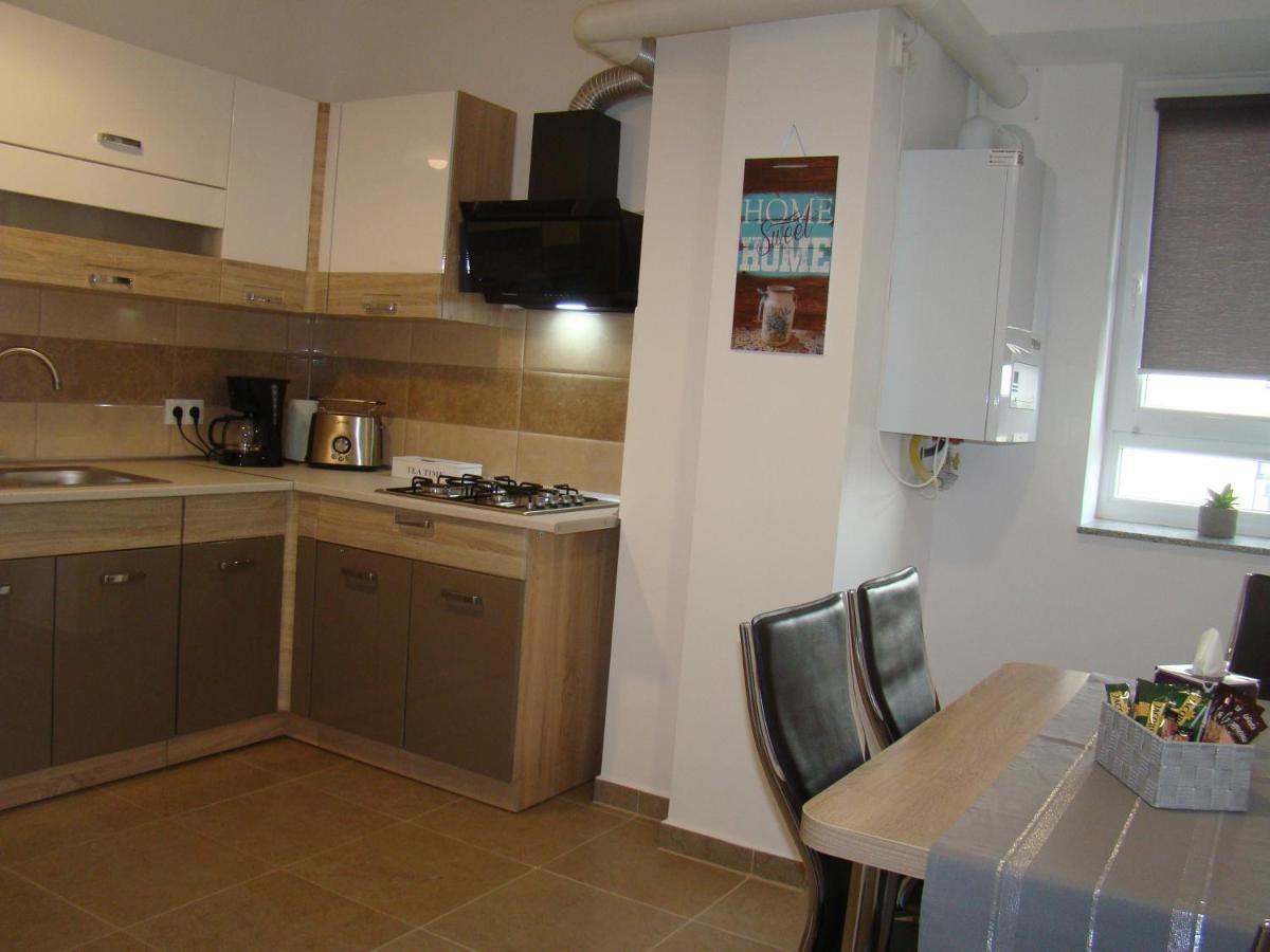 Eme Apartments Braşov Eksteriør billede